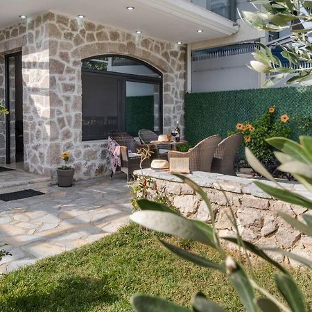 Villa On The Sea Agia Marina  Bagian luar foto