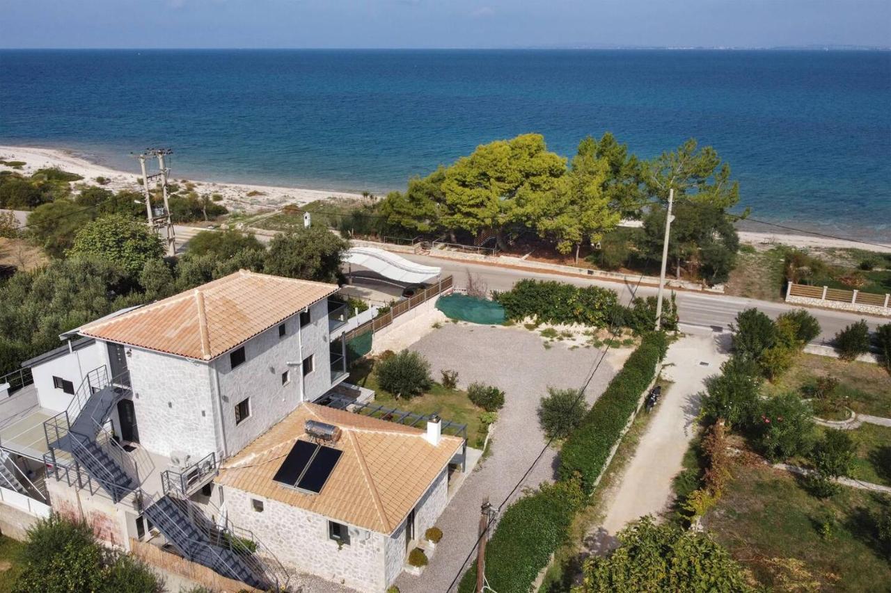 Villa On The Sea Agia Marina  Bagian luar foto